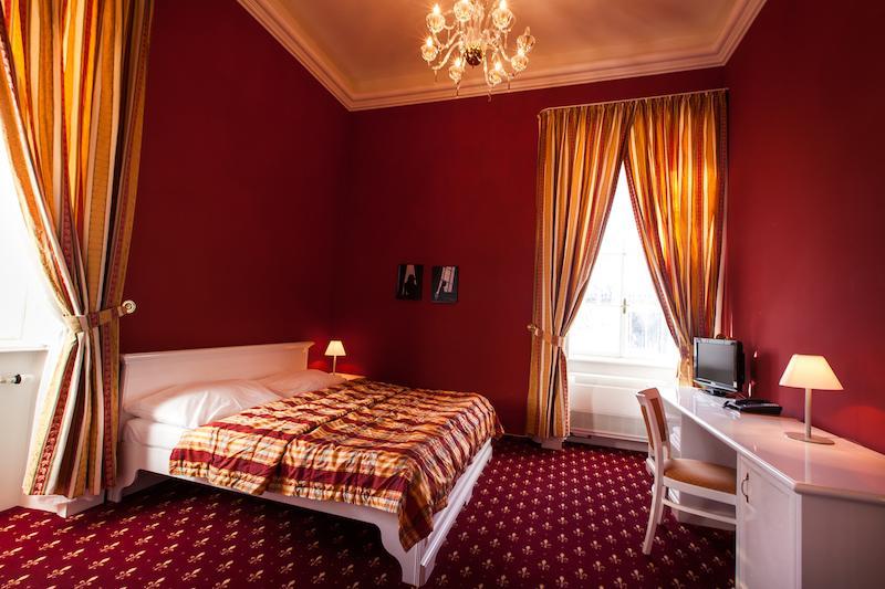 Park Hotel Tartuf Beladice Luaran gambar